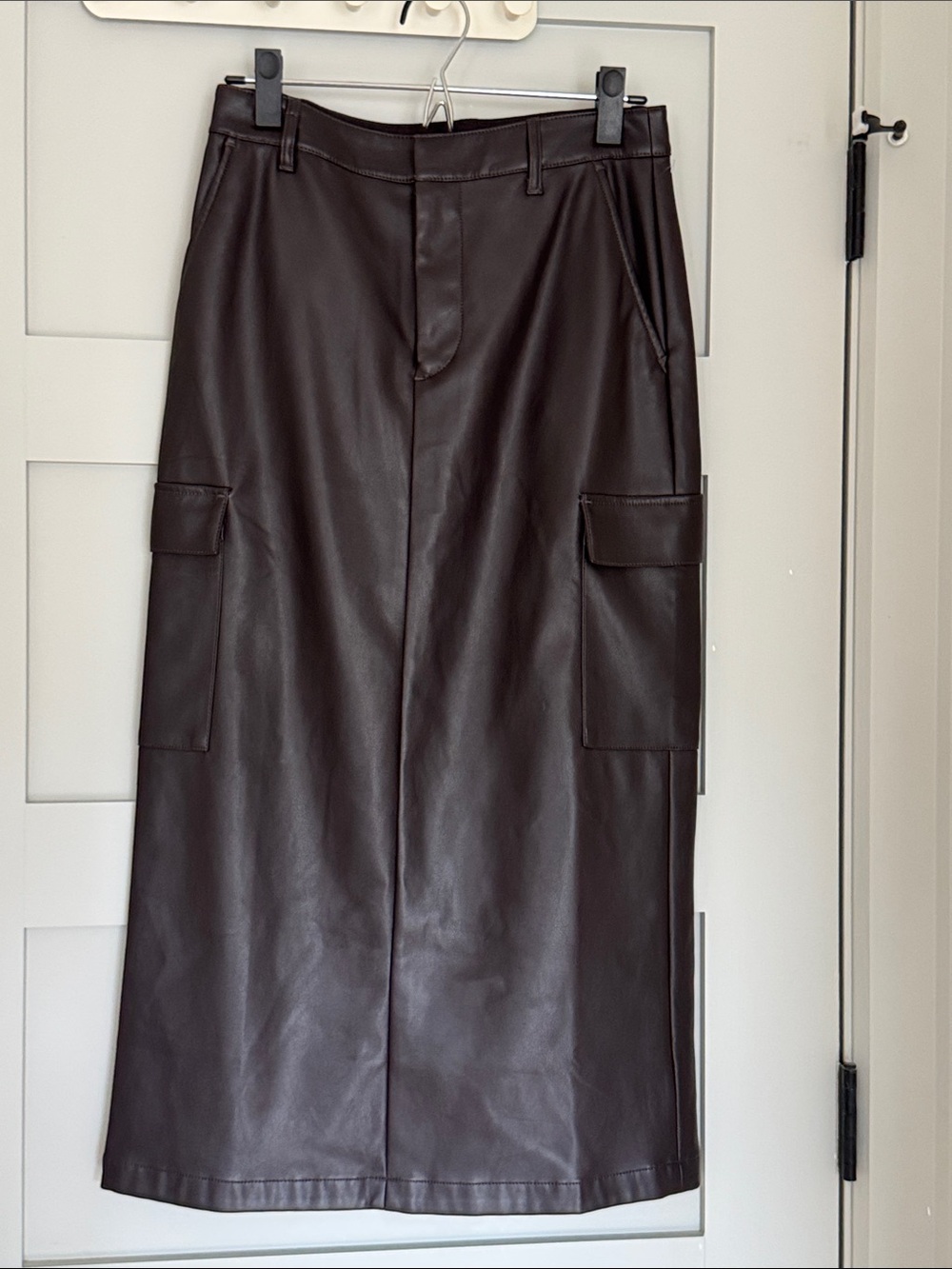 GAP vegan Leather Cargo Midi Skirt - Dark Chocolate Brown Waist 28” Length 33”